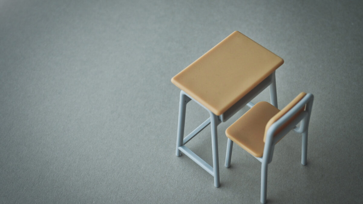 25人に1人の不登校時代に必要な視点 ― 早期気づきと支援の重要性